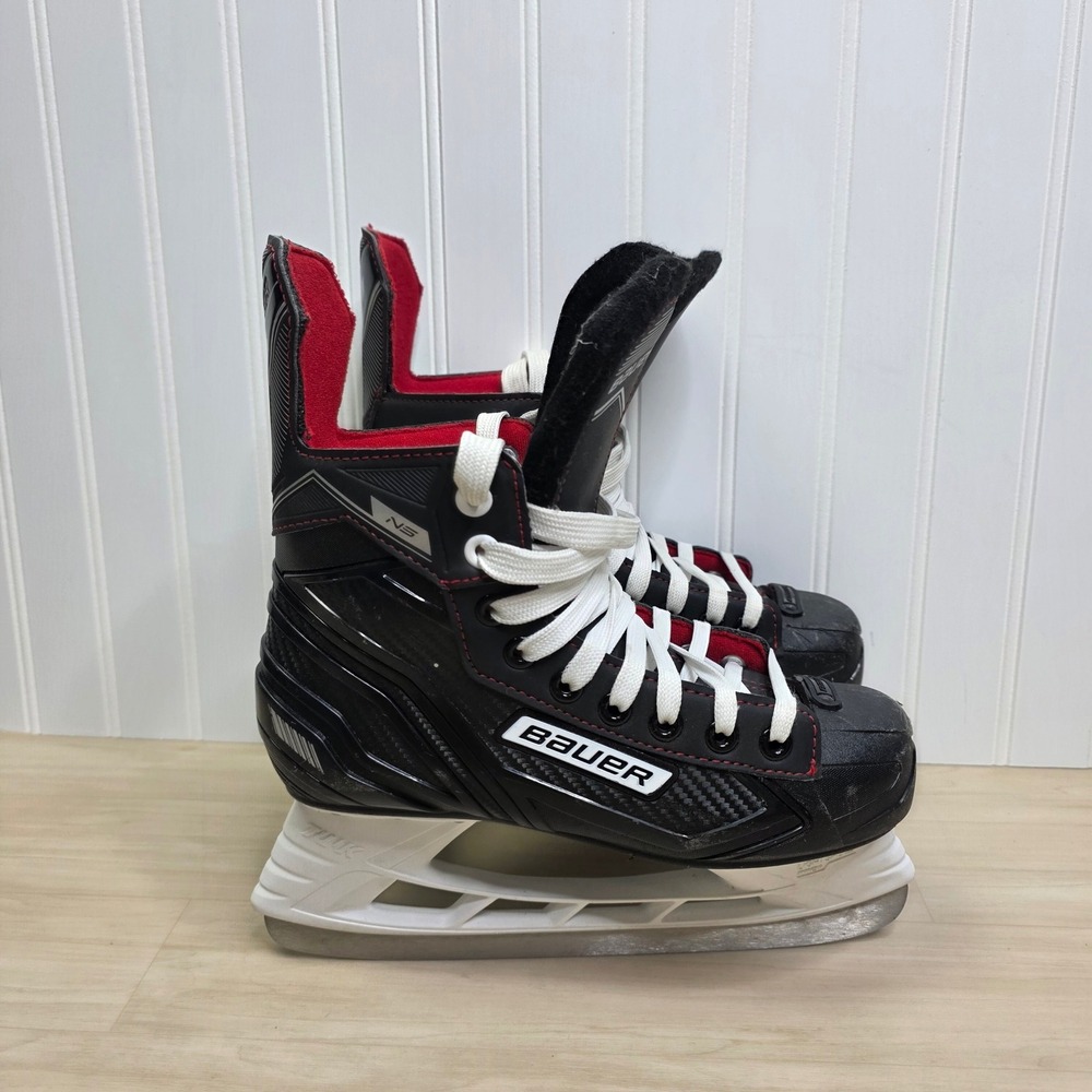 Bauer NS Junior Ice Hockey Skates Black Red Tuuk Lightspeed Pro II Size 4